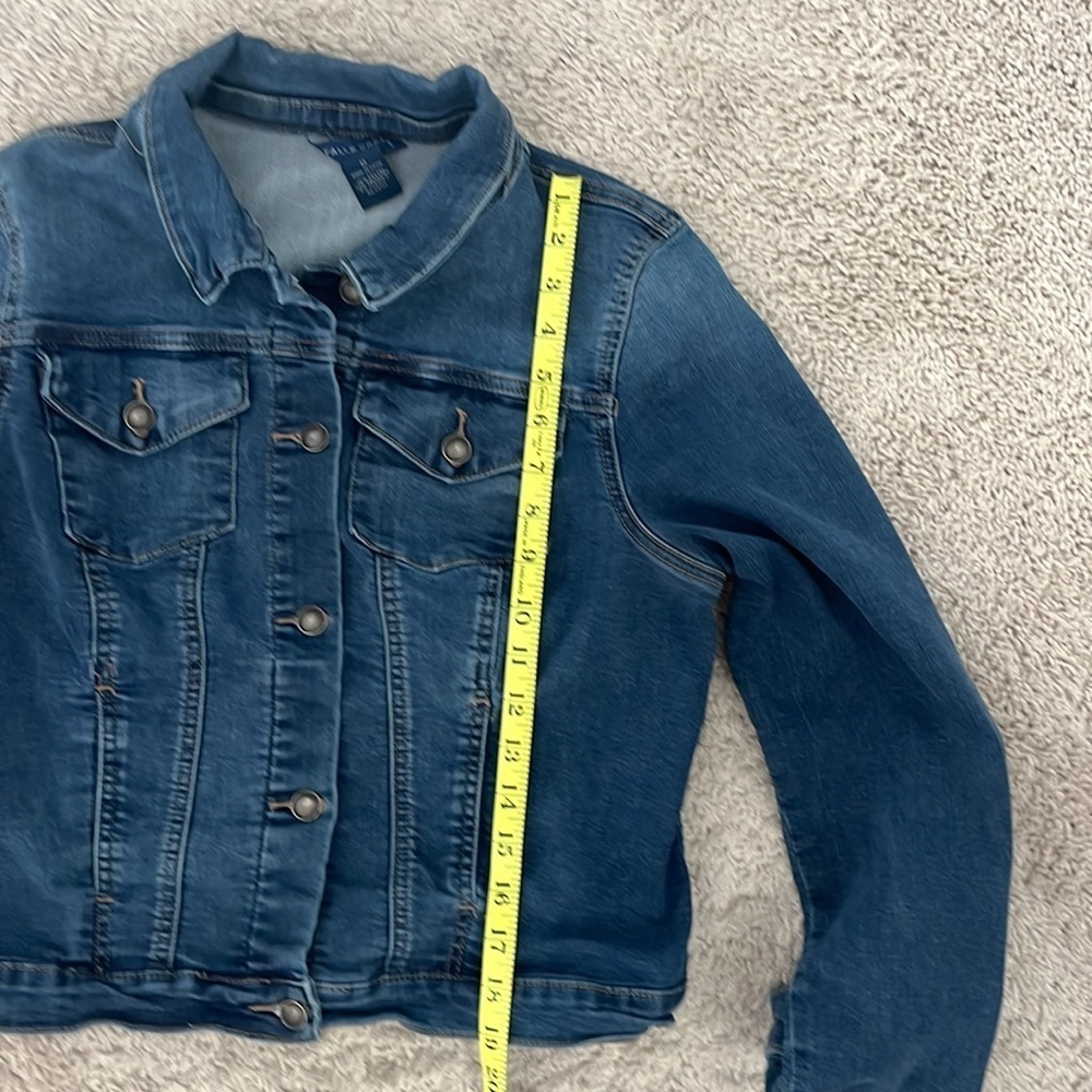Falls Creek Jean jacket SZ M great condition. Cotton poly spandex blend. - Picture 6 of 9